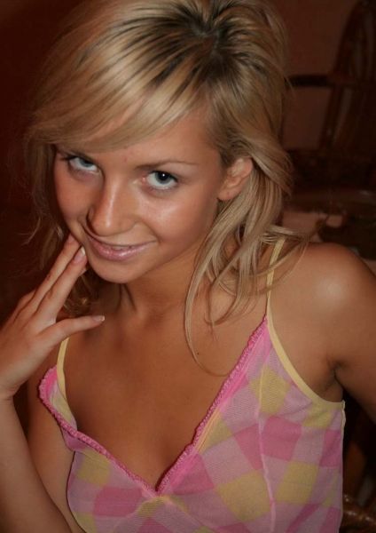 💕 У меня есть множество услуг, чтобы удовлетворить даже самые скрытые фантазии. 😉 Будь то классический массаж, ролевые игры или эксперименты в постели - я открыта для всего нового и интересного! 🌟 Озабоченный взгляд мужчины, который нашел удовлетворение со мной, говорит сам за себя. Я гарантирую полную конфиденциальность и безопасность. Откройся новым ощущениям со мной! 😘 Фотографии настоящие и проверены. Жду тебя в Москве, дорогой! 🌹 Алиночка